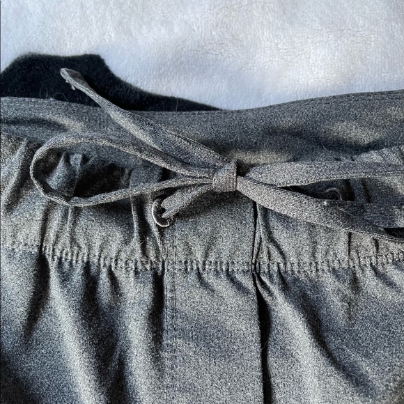 Lolë capri joggers - Picture 3 of 7